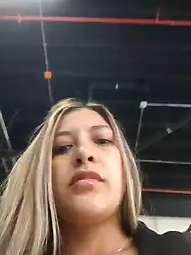 alana 69 online show from March 18, 2026, 10:24 pm