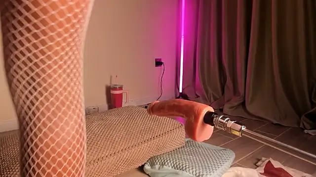 sugar-mirie online show from January 9, 2025, 5:00 pm