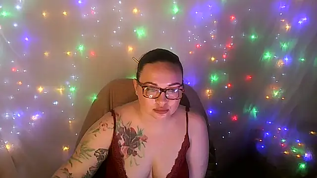 Victoria Marks online show from June 15, 2026, 12:18 pm