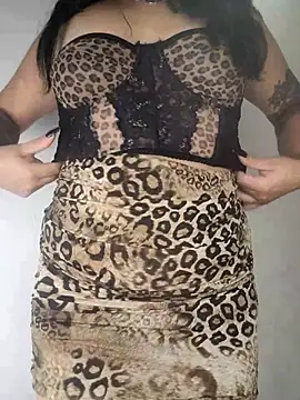 Snapshot of ZaraHoney chatting on March 3, 2025, 10:10 pm ZaraHoney online show from March 3, 2025, 10:10 pm