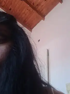 Snapshot of ZaraHoney chatting on October 18, 2025, 5:46 pm ZaraHoney online show from October 18, 2025, 5:46 pm