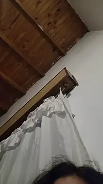 Snapshot of ZaraHoney chatting on December 23, 2025, 5:05 am ZaraHoney online show from December 23, 2025, 5:05 am