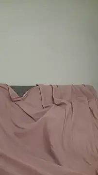 Snapshot of ZaraHoney chatting on January 8, 2026, 5:43 am ZaraHoney online show from January 8, 2026, 5:43 am