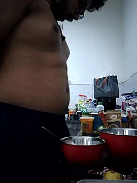 thebrownboi01 online show from November 13, 2025, 1:15 am