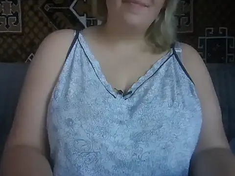 Diana Britt online show from September 14, 2025, 5:28 am