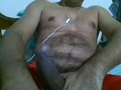 Snapshot of bbccol1 chatting on January 6, 2025, 3:31 am bbccol1 online show from January 6, 2025, 3:31 am