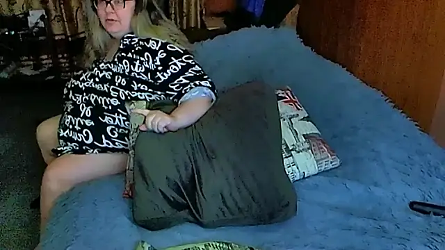 sex2 online show from March 18, 2025, 10:37 pm