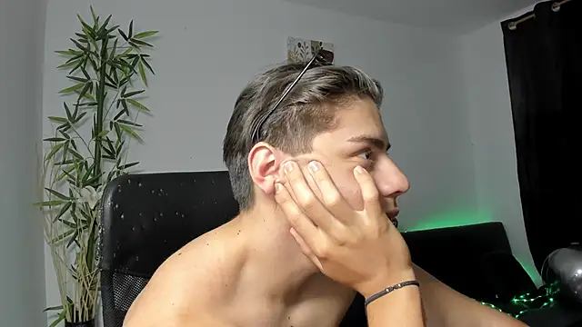 Giordano Russo online show from January 23, 2025, 8:02 pm