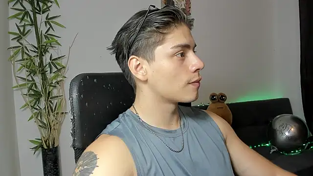 Giordano Russo online show from January 27, 2025, 10:38 pm