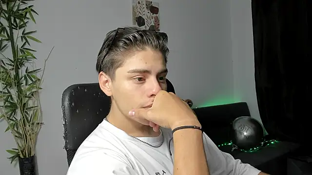 Giordano Russo online show from January 30, 2025, 1:31 pm