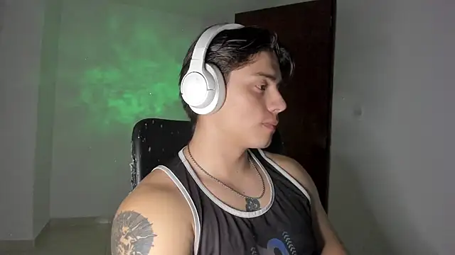 Giordano Russo online show from September 24, 2025, 4:05 am