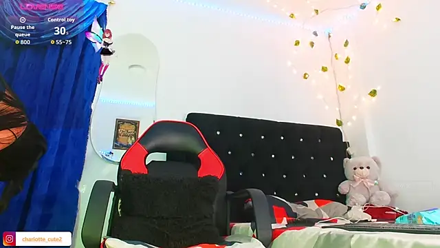 Snapshot of cute_charlotte_ chatting on September 26, 2025, 3:10 am cute charlotte  online show from September 26, 2025, 3:10 am