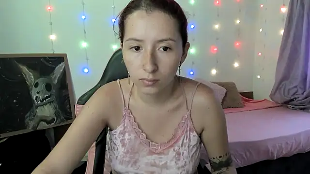 Ginger Sweetty online show from January 21, 2025, 10:41 pm