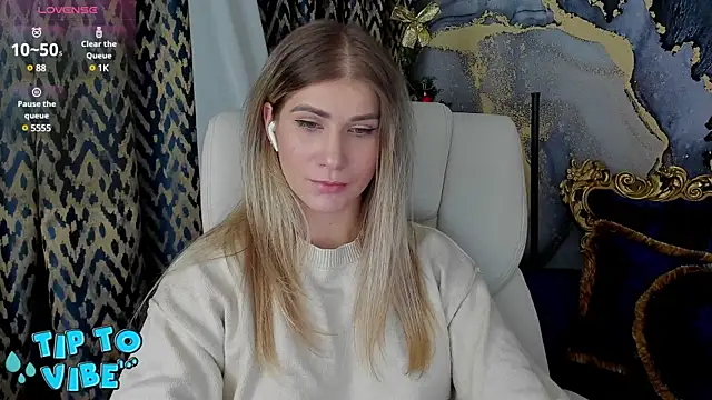 CassandraGood online show from January 18, 2025, 2:58 am