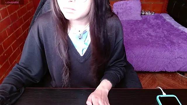 MidoriQuiinn online show from July 8, 2026, 4:55 pm