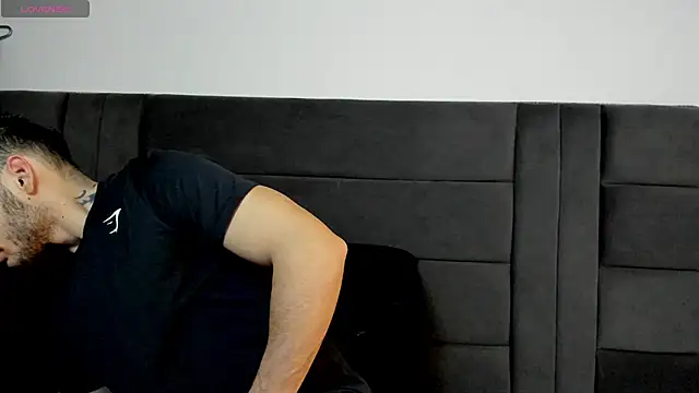 Snapshot of alejandro__2 chatting on May 10, 2026, 8:03 pm alejandro 2 online show from May 10, 2026, 8:03 pm