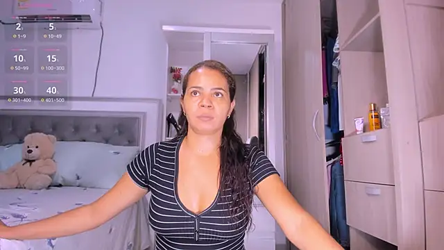 sharonDulce online show from March 7, 2025, 1:53 am