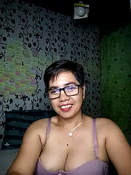 lovely samxxx24 online show from February 19, 2025, 8:12 am