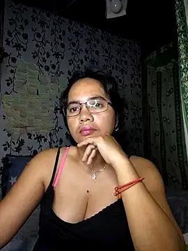 lovely samxxx24 online show from November 2, 2025, 8:44 pm