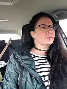 x  KHALEESI  x online show from March 10, 2025, 6:49 am