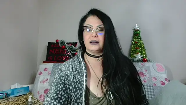 x  KHALEESI  x online show from January 5, 2026, 9:07 pm