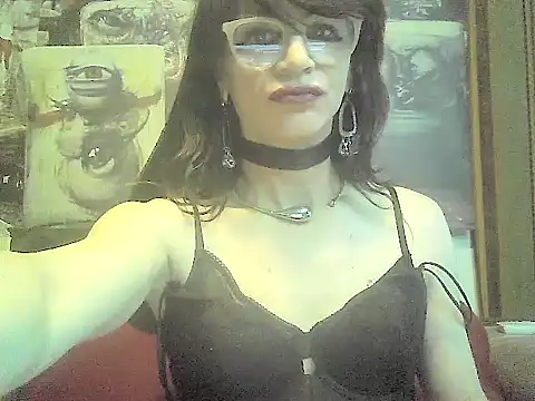 Snapshot of TheBlackWtch chatting on July 2, 2026, 12:21 am TheBlackWtch online show from July 2, 2026, 12:21 am