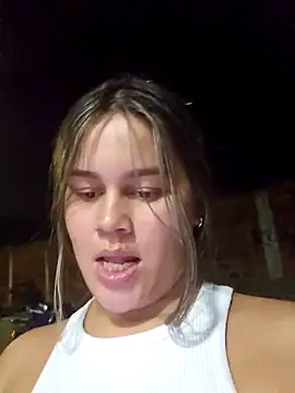 Snapshot of sweet_lucia chatting on January 13, 2025, 12:41 am sweet lucia online show from January 13, 2025, 12:41 am