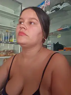 Snapshot of sweet_lucia chatting on October 30, 2025, 12:28 pm sweet lucia online show from October 30, 2025, 12:28 pm