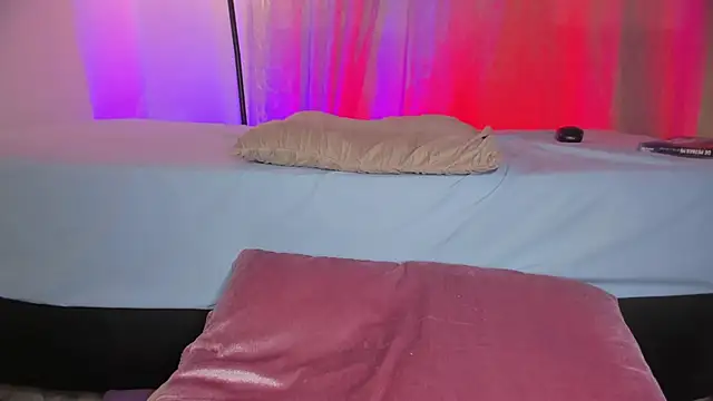 hot booty  online show from March 18, 2025, 10:26 pm