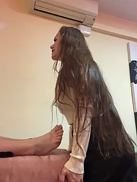 angelitasexy81 online show from February 13, 2025, 10:34 am