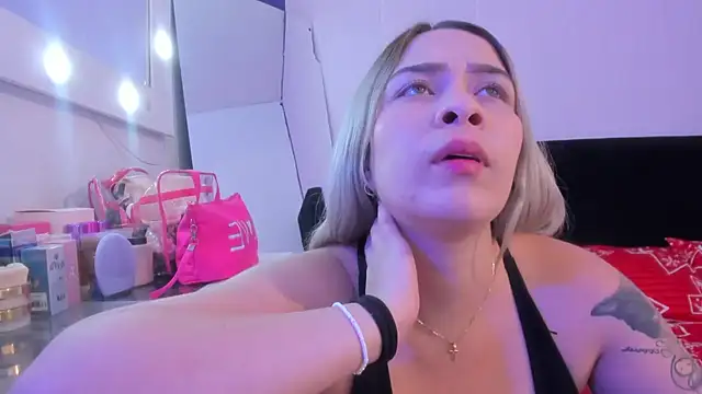 Byanca Winklar online show from December 12, 2024, 7:48 pm