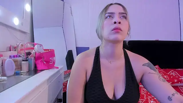 Byanca Winklar online show from December 16, 2024, 5:43 pm