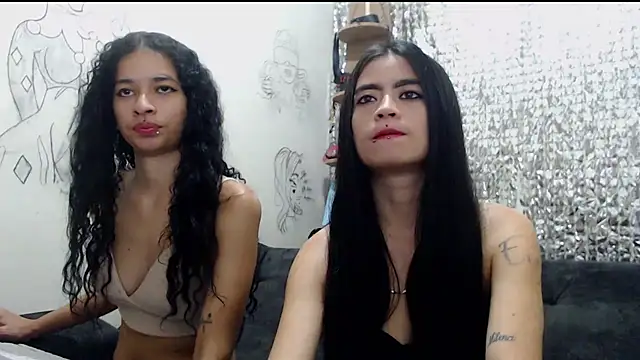 Snapshot of lorena_allison_ chatting on March 2, 2025, 11:31 pm lorena allison online show from March 2, 2025, 11:31 pm