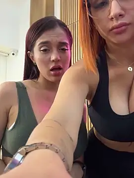 LaraBaker online show from March 21, 2025, 12:29 am