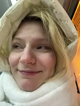 MaryHiggins online show from February 1, 2026, 9:46 pm