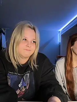 B Ratz online show from November 12, 2025, 8:19 pm