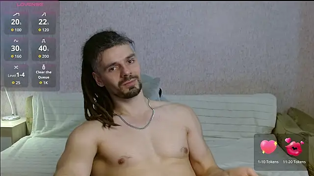 Aestheticguy101 online show from December 19, 2025, 12:01 pm