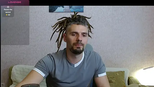 Snapshot of Aestheticguy101 chatting on July 28, 2026, 8:52 pm Aestheticguy101 online show from July 28, 2026, 8:52 pm