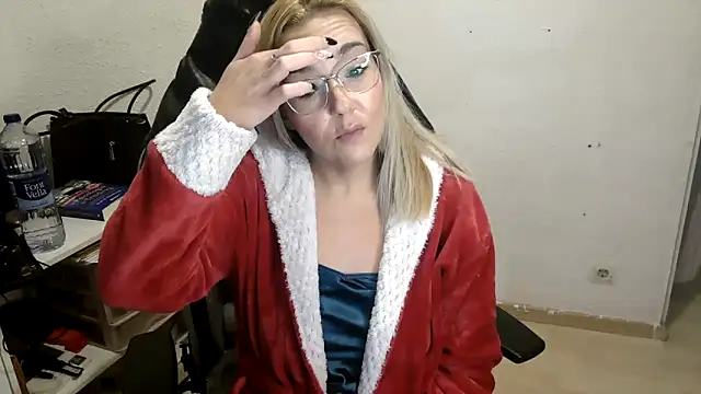 Snapshot of bekka__ chatting on March 3, 2026, 8:04 pm bekka online show from March 3, 2026, 8:04 pm