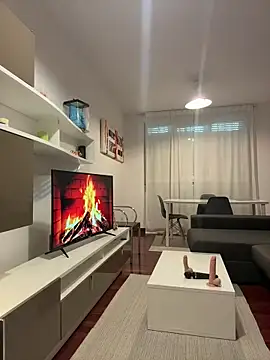 redheaddoll22 online show from November 28, 2025, 9:45 am