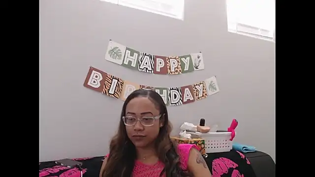 RylHoneyy online show from March 6, 2026, 8:16 pm