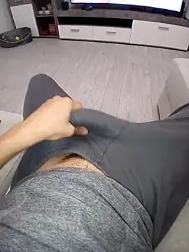 Snapshot of QuietBoy chatting on October 29, 2025, 11:56 am QuietBoy online show from October 29, 2025, 11:56 am