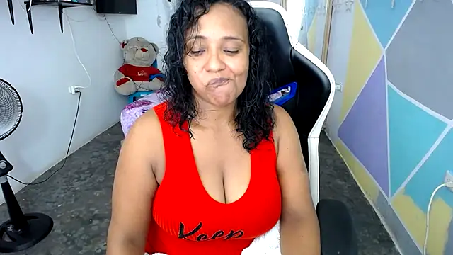 Snapshot of marysol83 chatting on January 8, 2025, 1:42 am marysol83 online show from January 8, 2025, 1:42 am