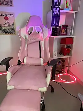 Emma Wish online show from January 18, 2026, 5:17 pm