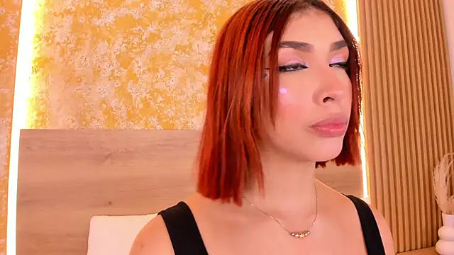 Alana 2916  online show from October 25, 2025, 3:47 am