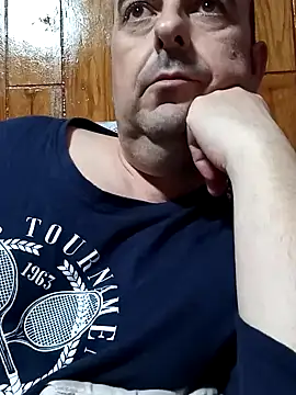 Hot-pico76 online show from December 1, 2024, 10:10 pm