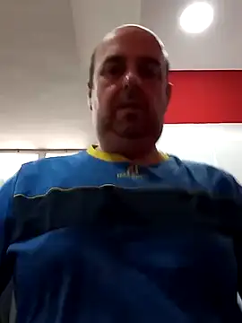 Hot-pico76 online show from March 3, 2025, 8:27 am