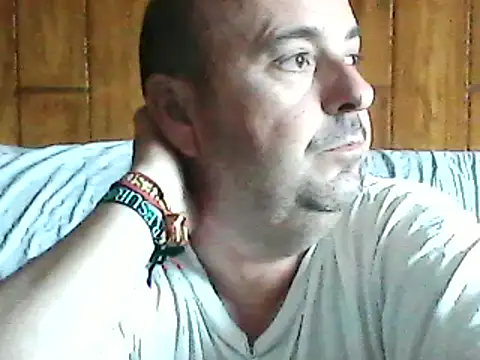 Hot-pico76 online show from September 19, 2025, 4:07 pm