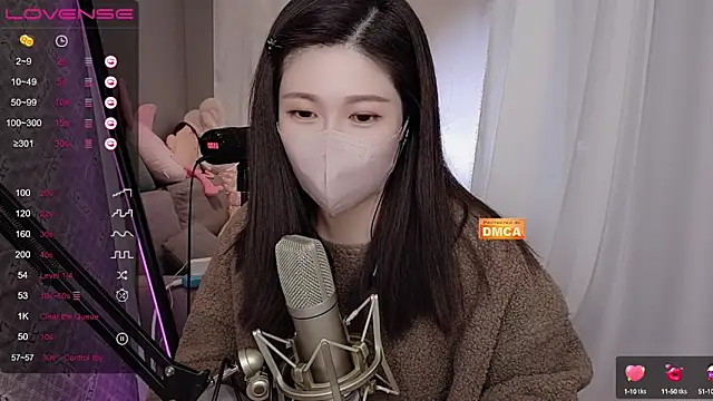 tw lala online show from January 7, 2025, 4:27 pm