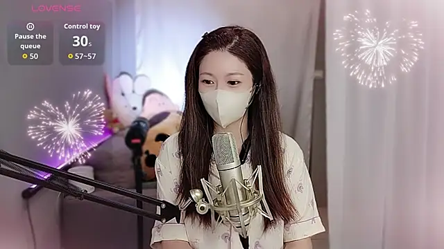 tw lala online show from October 13, 2025, 4:18 pm